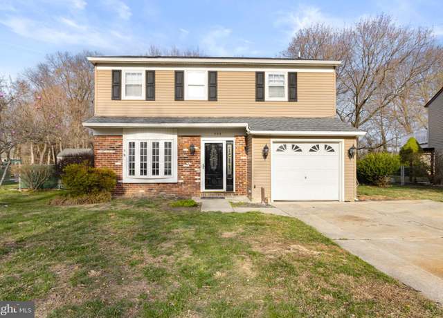 Property at 920 Hampton Way, Williamstown, NJ 08094, 3 beds, 1.5 baths