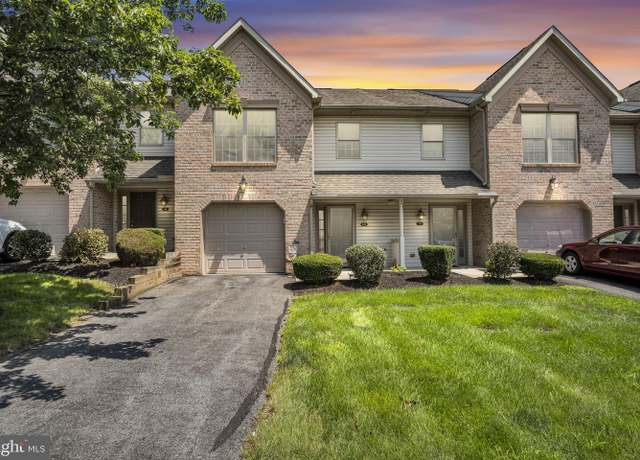 Property at 142 Melbourne Ln, Mechanicsburg, PA 17055, 3 beds, 2.5 baths