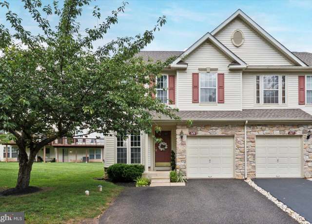 Property at 149 Royer #3701, Collegeville, PA 19426, 3 beds, 2.5 baths