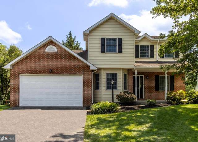 Property at 105 Margate Rd, York, PA 17408, 4 beds, 2.5 baths