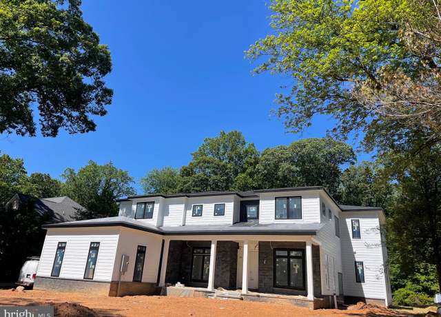 Property at 3418 Arnold Ln, Falls Church, VA 22042, 6 beds, 6.5 baths