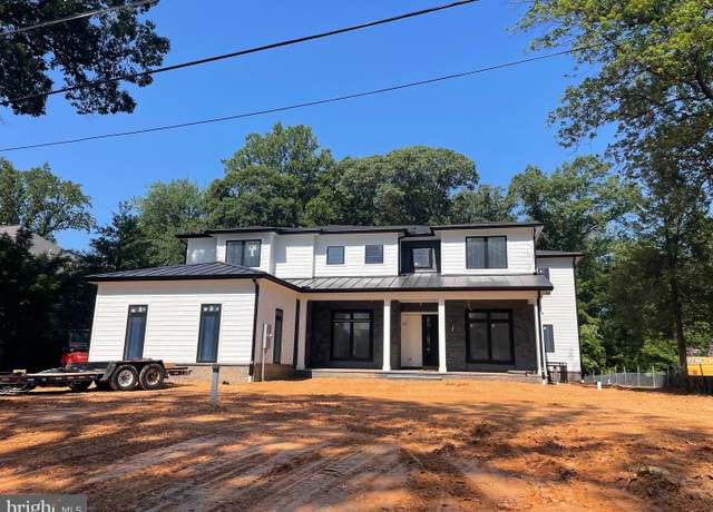 Property at 3418 Arnold Ln, Falls Church, VA 22042, 6 beds, 6.5 baths