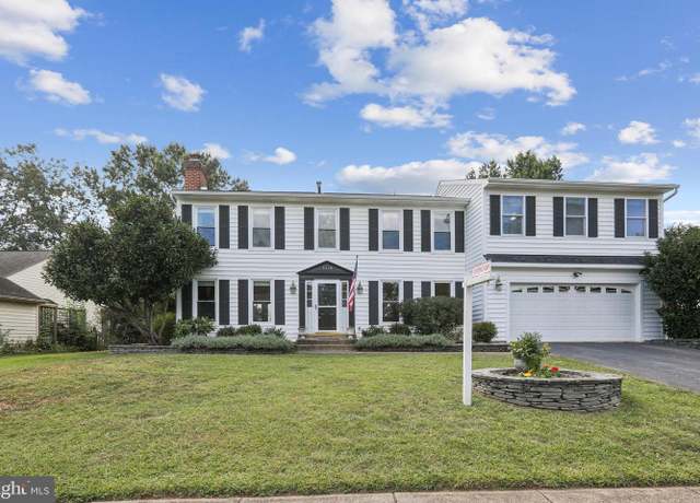 Property at 5610 Rowena Dr, Centreville, VA 20120, 5 beds, 4 baths