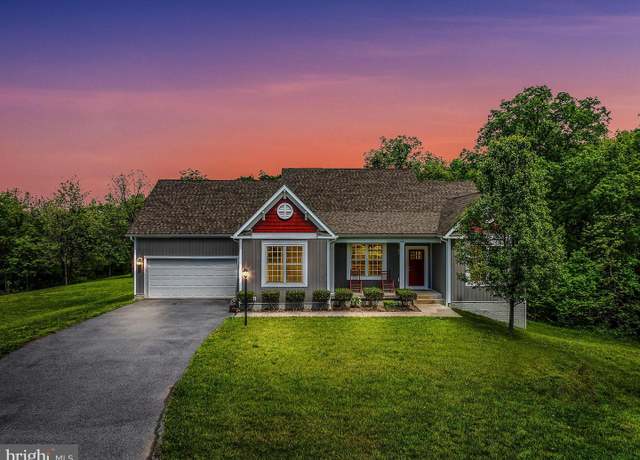 Property at 114 Willie Mayes Ct, Berkeley Springs, WV 25411, 3 beds, 2 baths