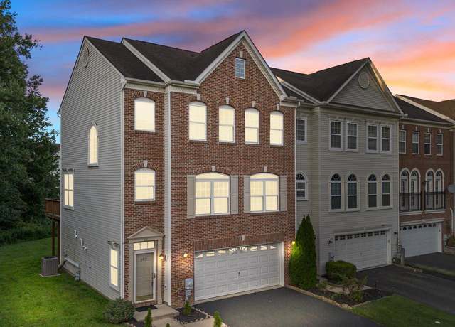 Property at 107 Persimmon Pl, Bear, DE 19701, 4 beds, 3 baths
