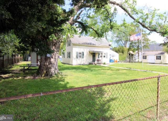 Property at 7477 Market St, Willards, MD 21874, 3 beds, 1 bath