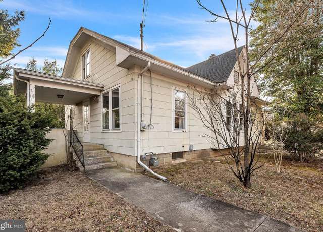 Property at 2023 Newcombtown Rd, Millville, NJ 08332, 4 beds, 1 bath