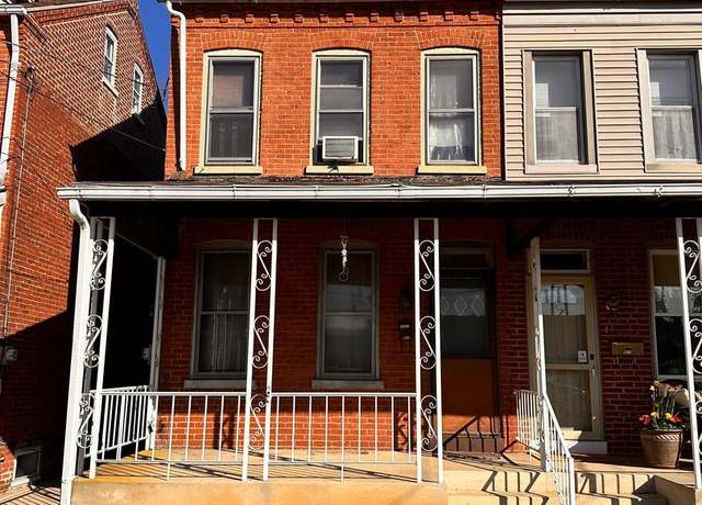 Property at 905 Spruce St, Columbia, PA 17512, 3 beds, 1 bath