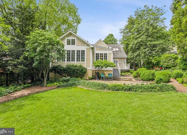 Property at 214 Jefferson St, Falls Church, VA 22046, 4 beds, 3 baths