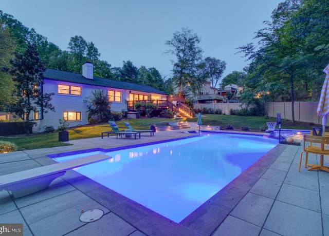 Property at 6219 Beachway Dr, Falls Church, VA 22041, 3 beds, 2.5 baths