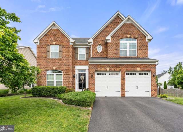Property at 25792 Racing Sun Dr, Aldie, VA 20105, 5 beds, 5.5 baths