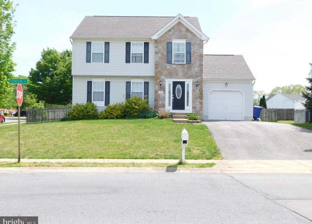 Property at 98 Crimson Ave, Taneytown, MD 21787, 4 beds, 2.5 baths