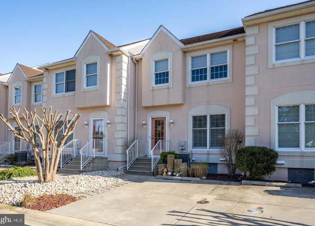 Property at 13487 Bella Vista Ln #11, Ocean City, MD 21842, 3 beds, 2.5 baths