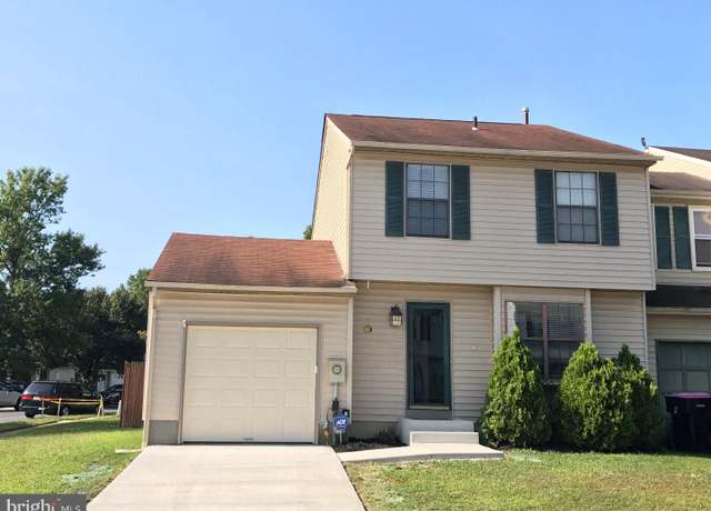 Property at 37 Blue Jay Dr, Clementon, NJ 08021, 2 beds, 1.5 baths
