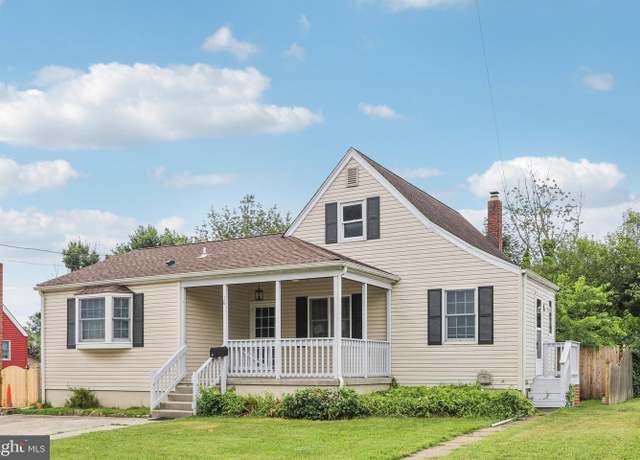 Property at 16 Park Dr, Bellmawr, NJ 08031, 4 beds, 2 baths