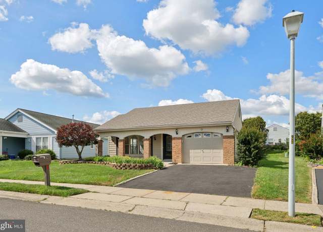 Property at 9 Weybridge Pl, Manchester Township, NJ 08759, 2 beds, 2 baths
