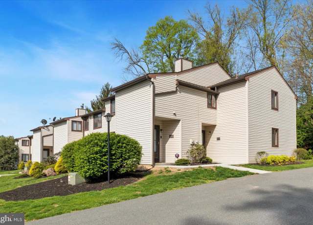 Property at 49-7 Holly Dr, Reading, PA 19606, 2 beds, 2 baths