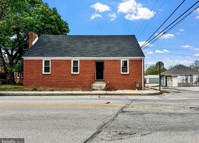 Property at 51 W Granger St, Hanover, PA 17331, 2 beds, 1 bath