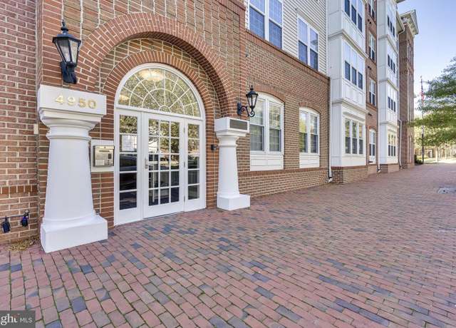 Property at 4950 Brenman Park Dr #203, Alexandria, VA 22304, 1 bed, 1.5 baths