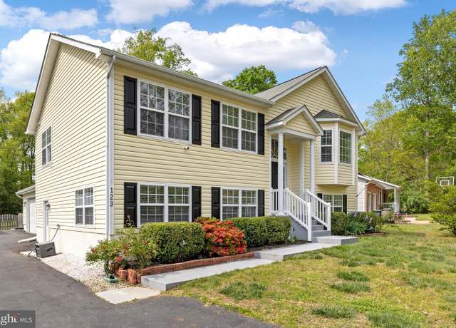 Property at 123 Yorktown Dr, Ruther Glen, VA 22546, 4 beds, 3 baths