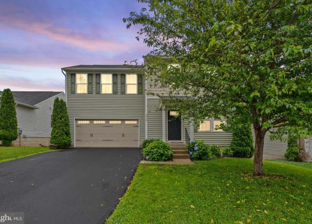 Property at 5014 Godwins Landing Dr, Remington, VA 22734, 4 beds, 2.5 baths