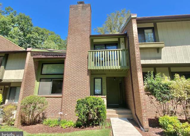 Property at 2130 Glencourse Ln, Reston, VA 20191, 3 beds, 2.5 baths