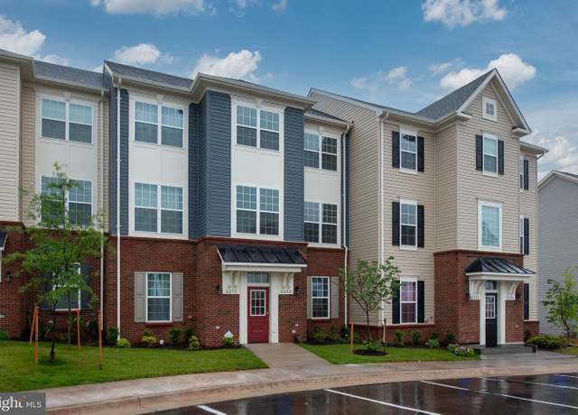 Property at 8275 Knight Station Way, Manassas, VA 20110, 3 beds, 3 baths