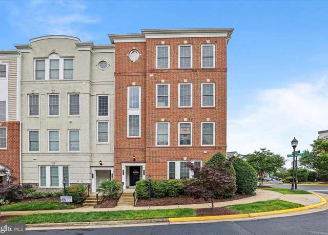 Property at 14720 Potomac Branch Dr, Woodbridge, VA 22191, 3 beds, 2.5 baths