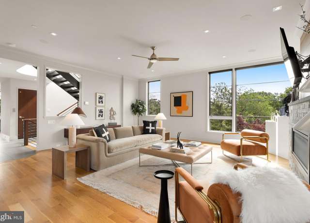 Property at 4640 Q St NW, Washington, DC 20007, 5 beds, 4.5 baths
