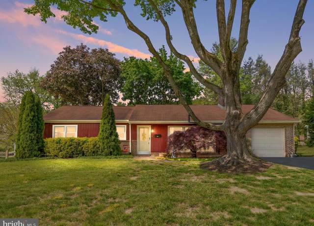 Property at 119 Wynnwood Dr, Wilmington, DE 19810, 4 beds, 2 baths