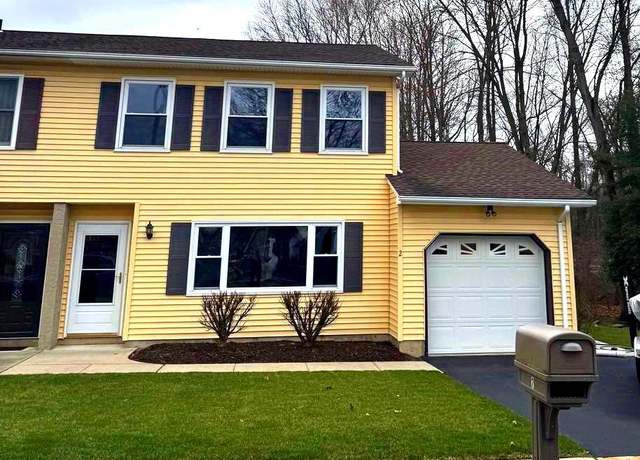 Property at 2 Lippincott Ave, Burlington, NJ 08016, 3 beds, 1.5 baths