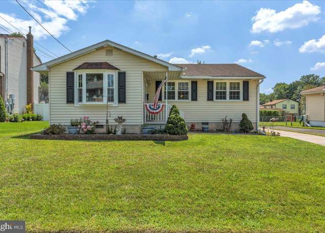 Property at 550 Lincoln Ave, Bellmawr, NJ 08031, 3 beds, 1 bath