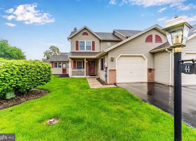 Property at 44 Westwood Ct, Enola, PA 17025, 3 beds, 2.5 baths