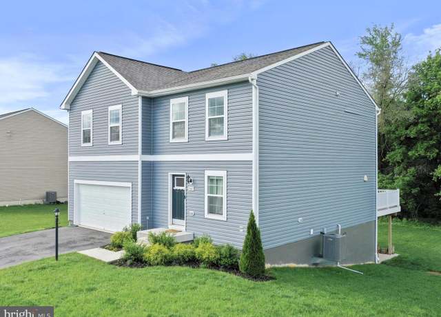 Property at 5443 Sutherland Ct #28, Chambersburg, PA 17202, 4 beds, 2.5 baths