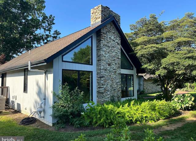 Property at 213 Tomahawk Dr, Conestoga, PA 17516, 6 beds, 3 baths