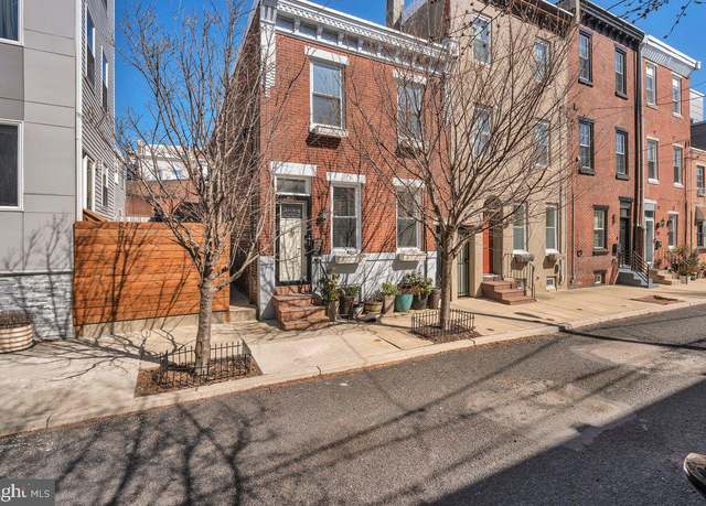 Property at 2207 E Gordon St, Philadelphia, PA 19125, 3 beds, 1.5 baths