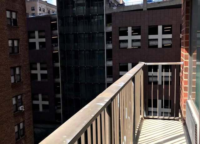 Property at 1420 Locust St Unit 7L, Philadelphia, PA 19102, 1 bed, 1 bath
