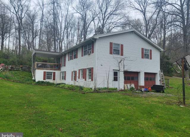 Property at 126 Pickett Rd, Dover, PA 17315, 4 beds, 3 baths