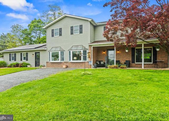 Property at 490 Old Stage Rd, Lewisberry, PA 17339, 4 beds, 3 baths