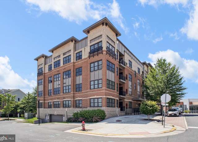 Property at 9523 Bastille St Unit 1-408, Fairfax, VA 22031, 2 beds, 2 baths