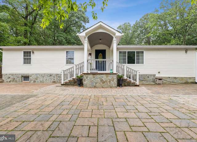 Property at 11617 Smithfield Rd, Manassas, VA 20112, 4 beds, 3 baths