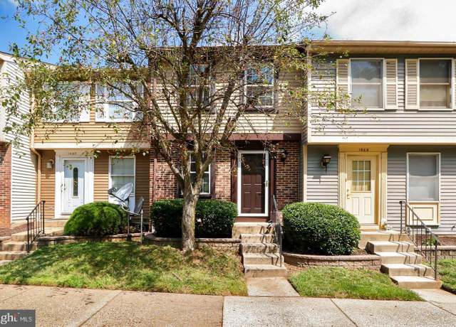 Property at 1650 Devil Ln, Woodbridge, VA 22192, 2 beds, 1.5 baths