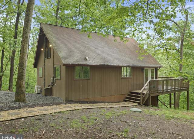 Property at 106 Monacan Trl, Hedgesville, WV 25427, 2 beds, 1.5 baths