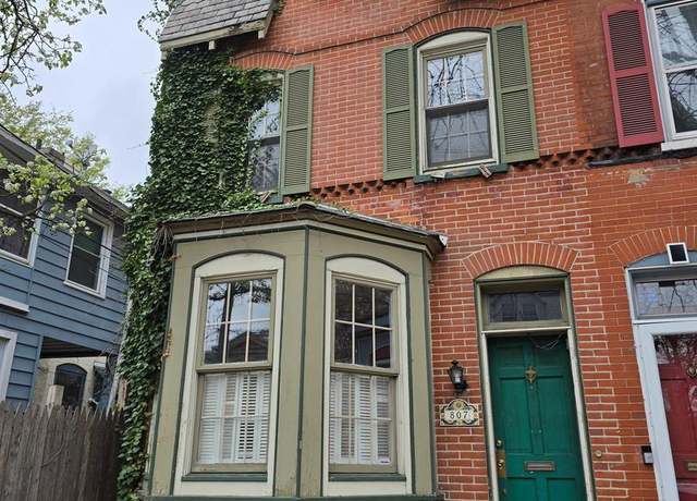 Property at 807 W 10th St, Wilmington, DE 19801, 2 beds, 2.5 baths