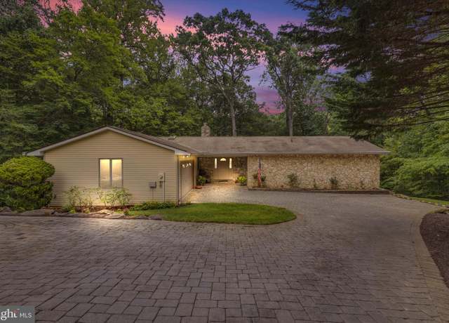 Property at 609 Marti Ln, Annapolis, MD 21401, 4 beds, 3.5 baths