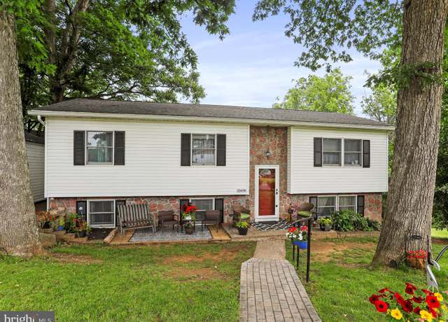 Property at 15606 Winslow St SW, Cresaptown, MD 21502, 4 beds, 2.5 baths