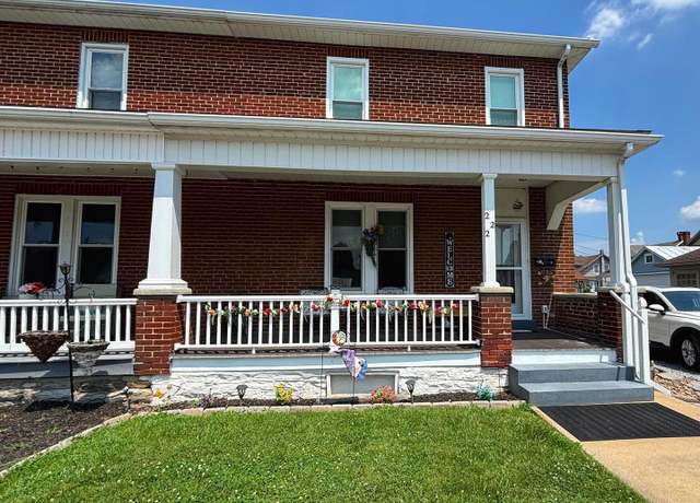 Property at 222 N Lincoln St, Palmyra, PA 17078, 4 beds, 2 baths
