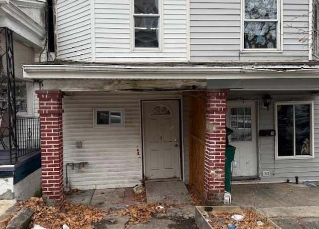 Property at 8 S 8th St, Shamokin, PA 17872, 2 beds, 1 bath