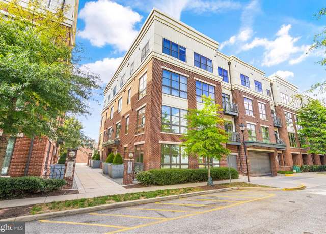 Photo of 815 N Patrick St #404, Alexandria, VA 22314