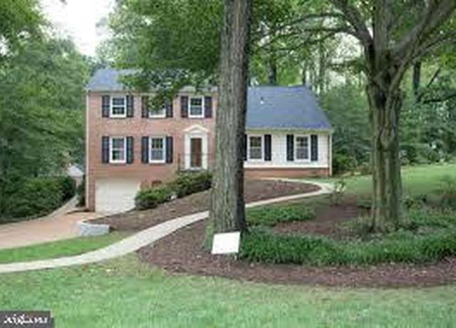 Property at 8222 Toll House Rd, Annandale, VA 22003, 6 beds, 3 baths